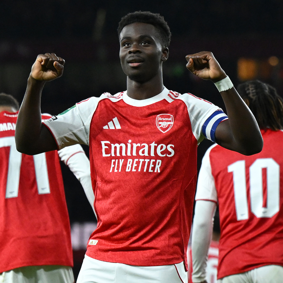 サカ　アーセナル　イングランド代表　ユニフォーム 🔴⚪️ 新たにサイン 🏴󠁧󠁢󠁥󠁮󠁧󠁿 アーセナル、イングランド代表FW