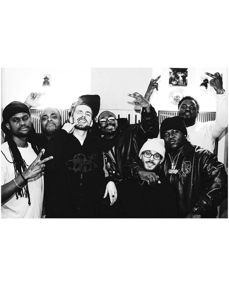 ZUM1 | Ⓚⓔⓨⓦⓐⓝ Ⓑ⒠⒜ⓣⓩ tweet media