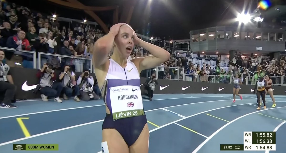 🚨 WORLD RECORD 🚨

Less than a week after moving to third in world history in the indoor 800m, Keely Hodgkinson blasts a 1:54.87 in Liévin to break Jolanda Čeplak’s previous high-water mark.

Čeplak ran the previous record on the same day Hodgkinson was born nearly 24 years ago.