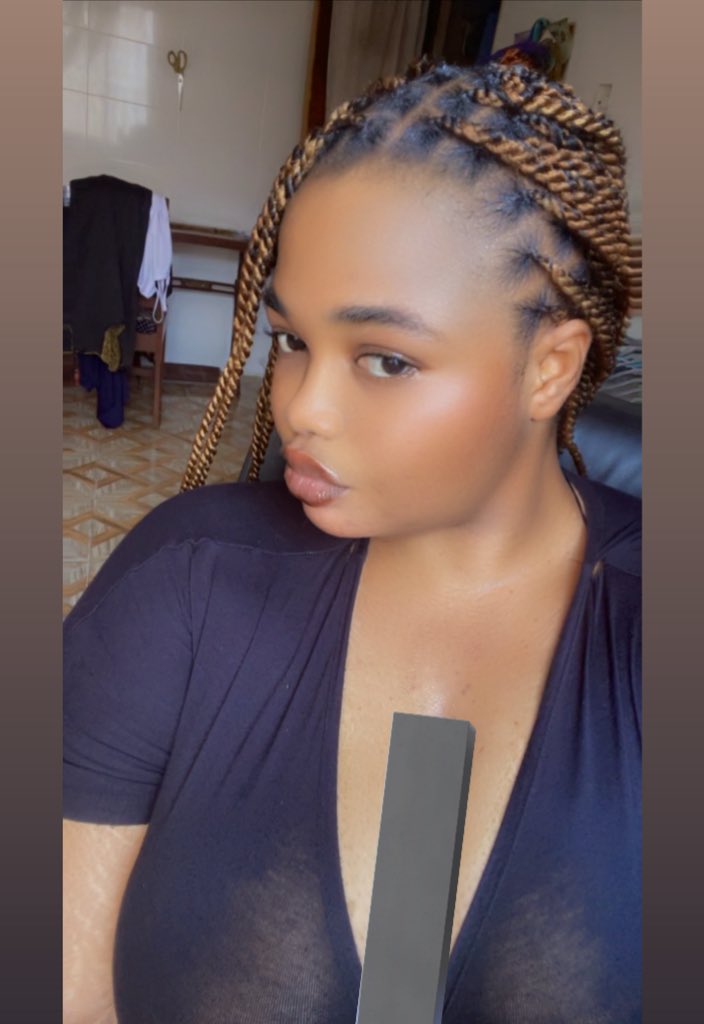 CHARMAINE45217's tweet image. Yh, you should 🌚