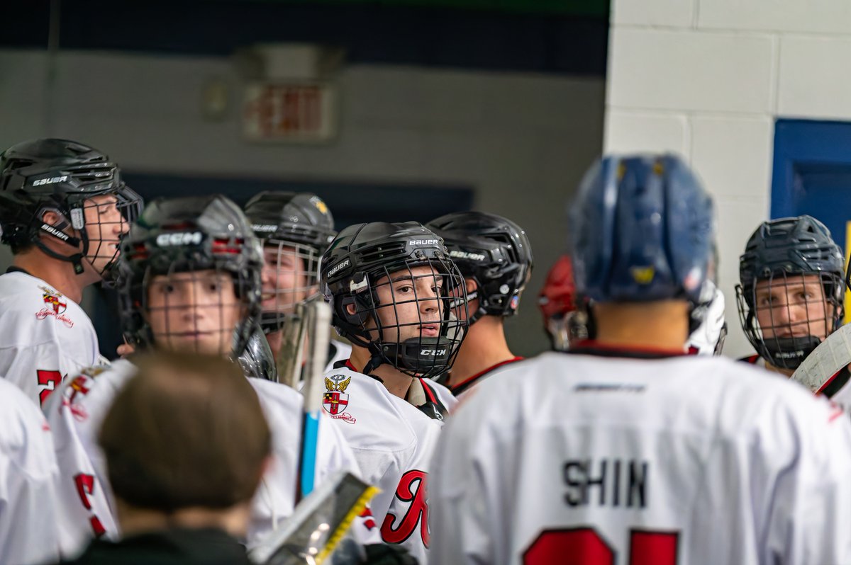 KeydetsHockey's tweet photo. Next up is Ethan Hamilton. Ethan spent 2 years on the team. After graduation, he plans to become an Army Infantry Officer and attend Ranger School. His favorite memory was scoring a hat trick for his girlfriend. His advice—“Get pucks on net, read a lot, and be kind to everybody.” https://t.co/XeAVD9Krd1