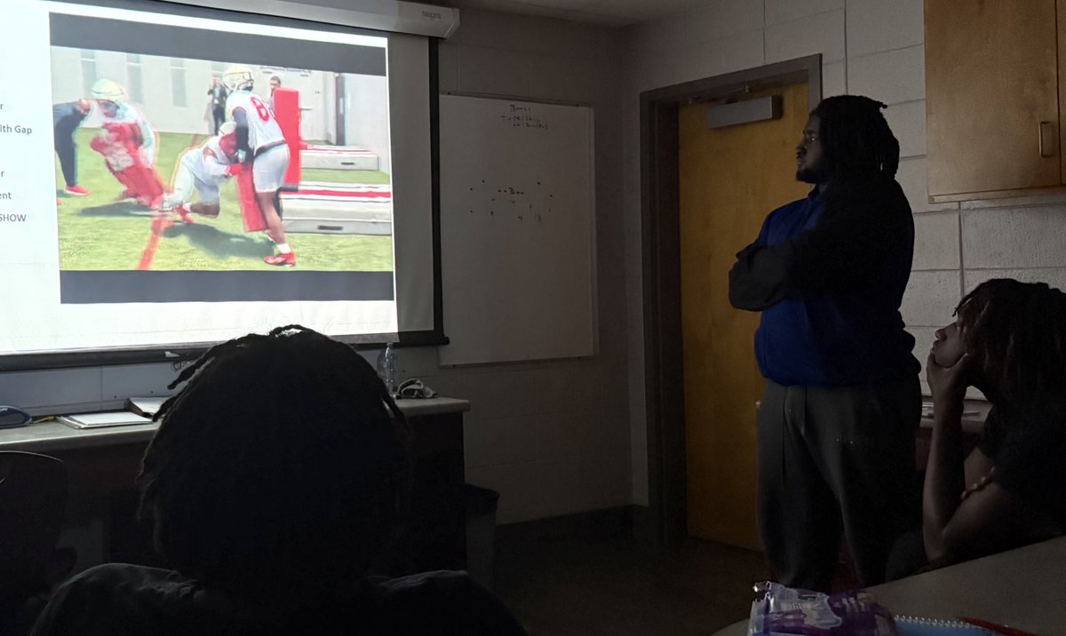 Coach Jon Davis, M.A., USAW tweet media