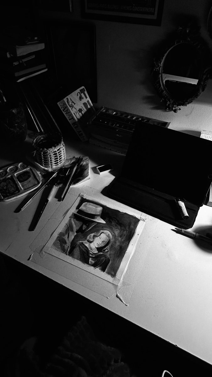 Resim yapmaya geri dönmeye ve alışmaya çalışıyorum. Bu gecenin çalışması bu, daha çok yolu var