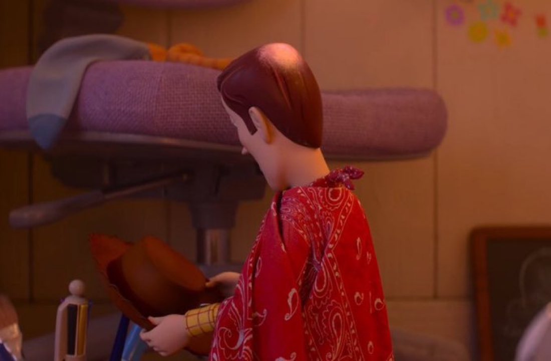 Woody se convirtió en Paredes quedándose todo pelado