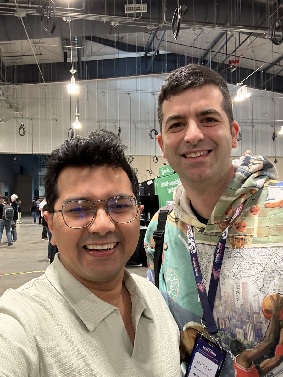 Sumeet (chaos time) tweet media