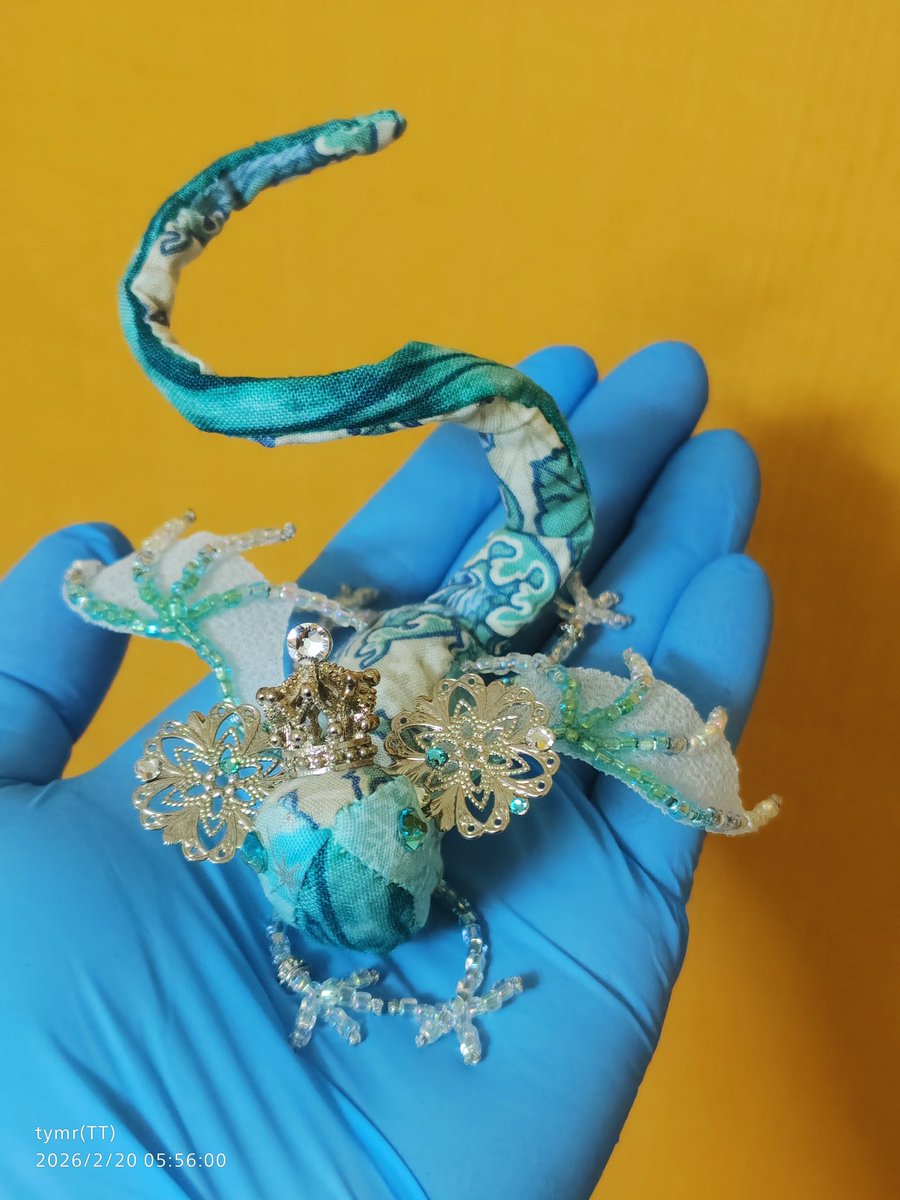 手乗り感がとても可愛いです🥰