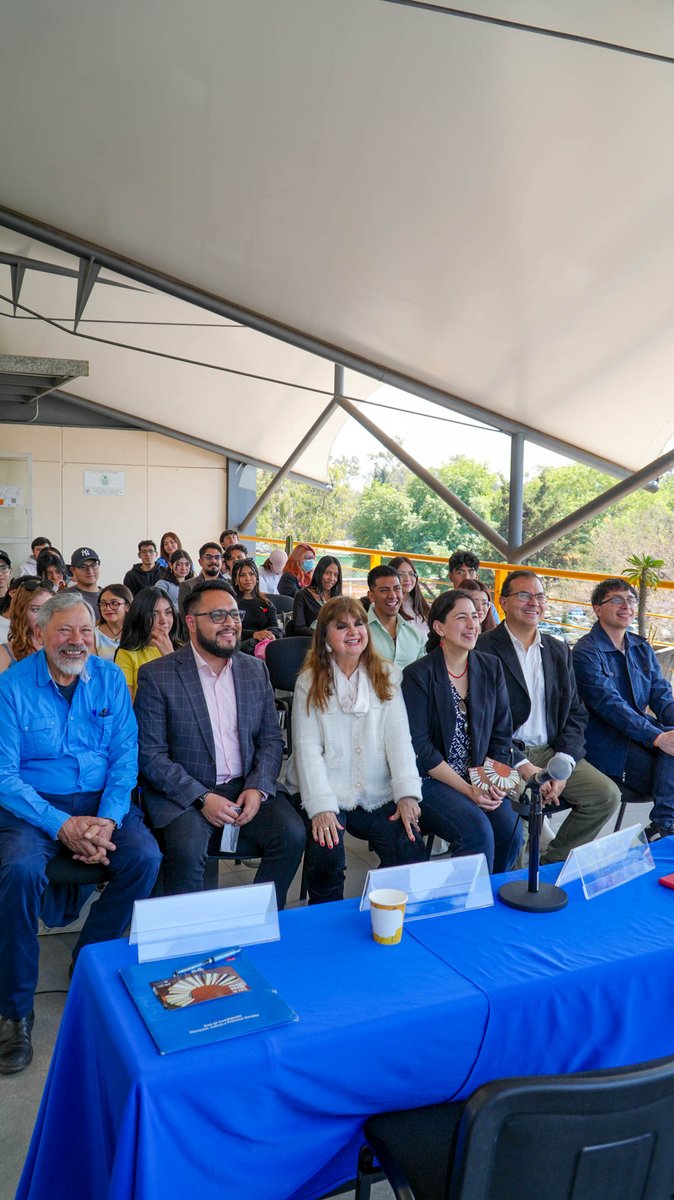 uamxoficial's tweet photo. Se presentó el libro Autoritarismos y democracia en el sistema internacional contemporáneo, coordinado por Beatriz N. y Eduardo T.

Un espacio para el diálogo y la comprensión de los fenómenos políticos de nuestro tiempo.

#SomosUAMXochimilco #PensamientoCrítico #Democracia 📚 https://t.co/l2mTELp3qi