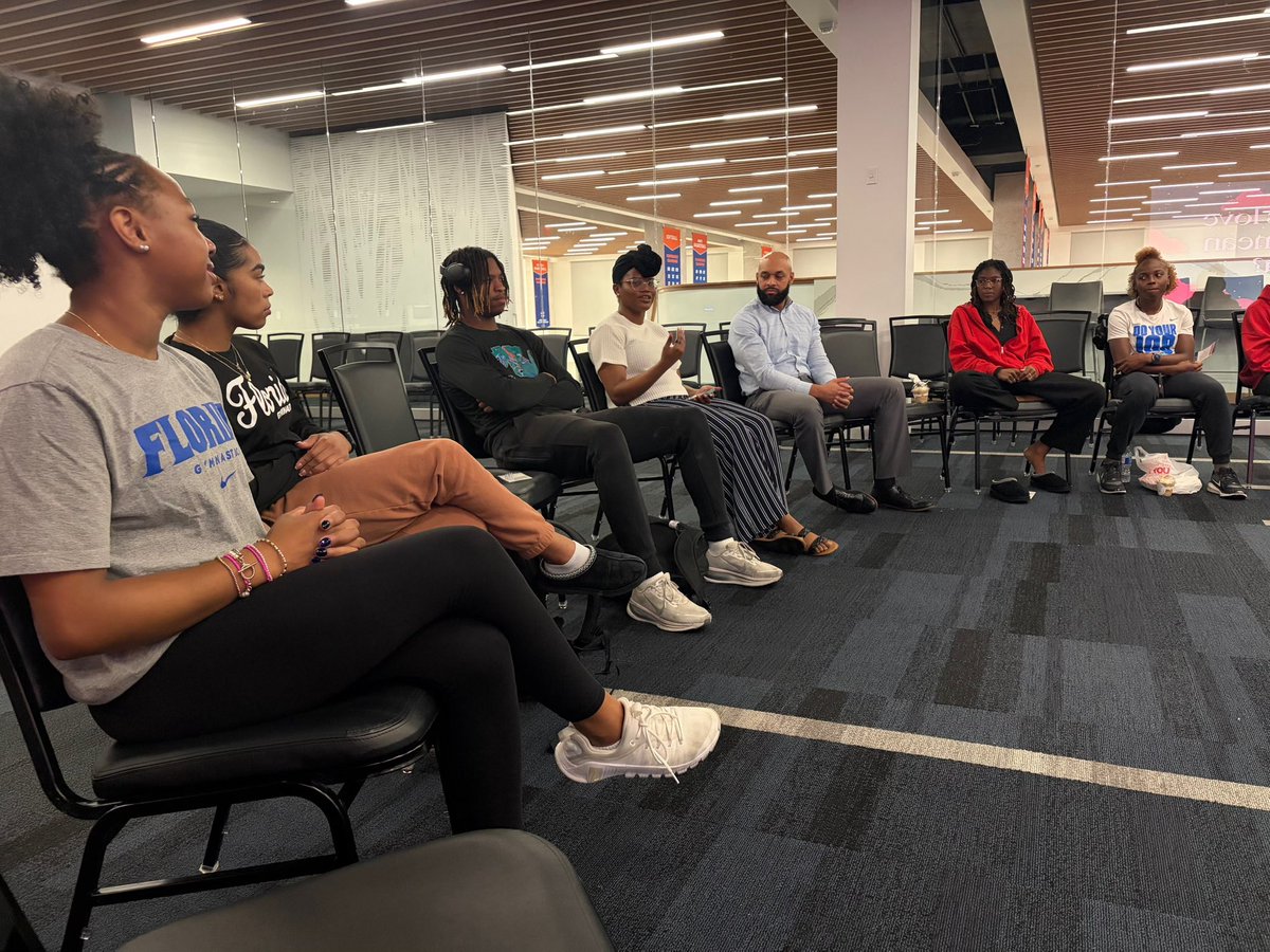 The Gators Experience tweet media