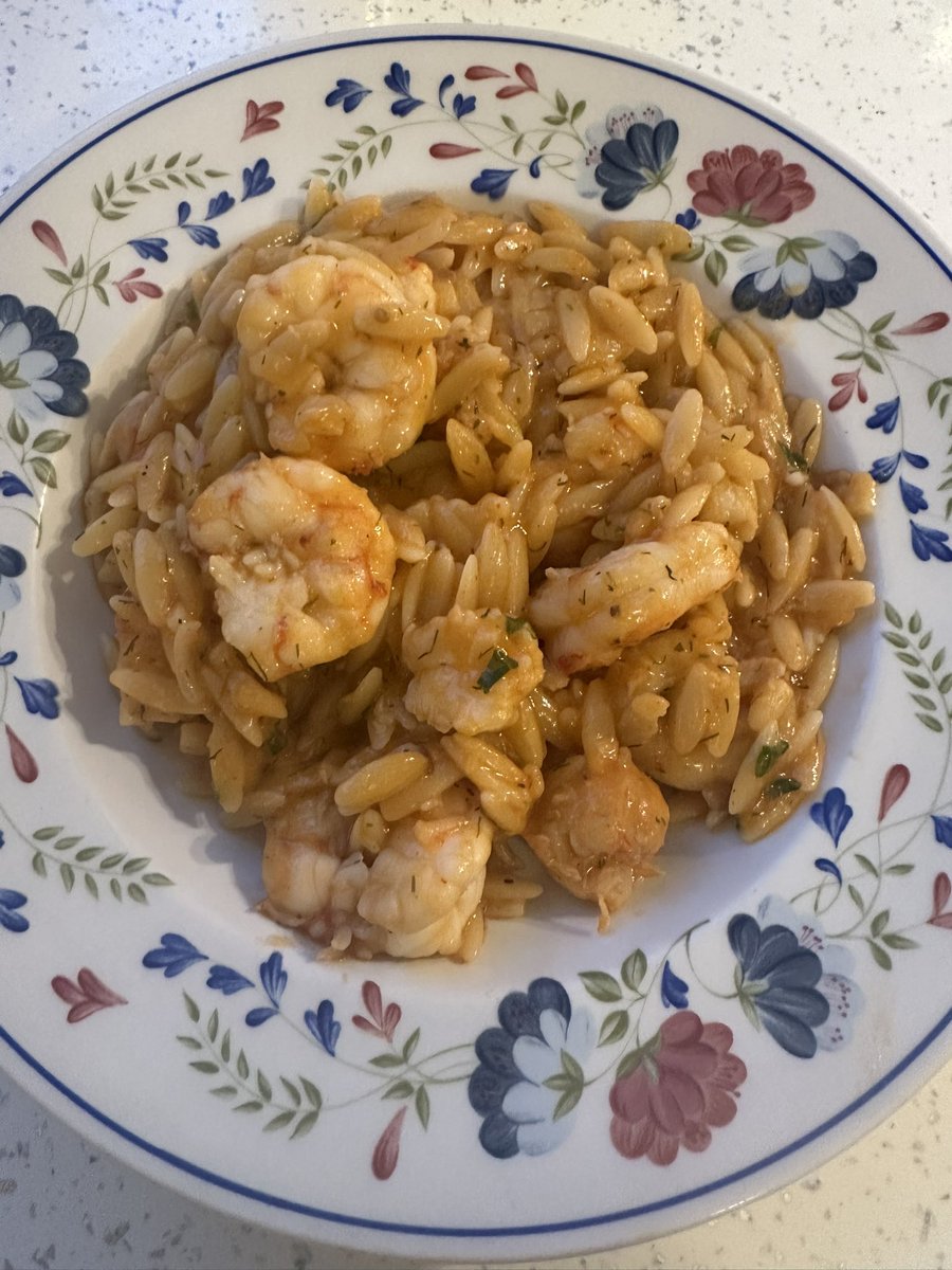 rico_stathis's tweet image. My Orzo &amp;amp; King prawns delicious if I may say  #Orzotto #onepanmeal