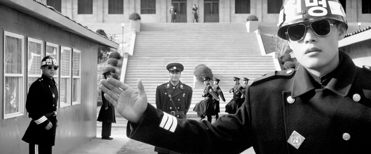agvsfilm's tweet photo. Joint Security Area (2000) 
dir. Park Chan-wook https://t.co/CVwlmEVlXB