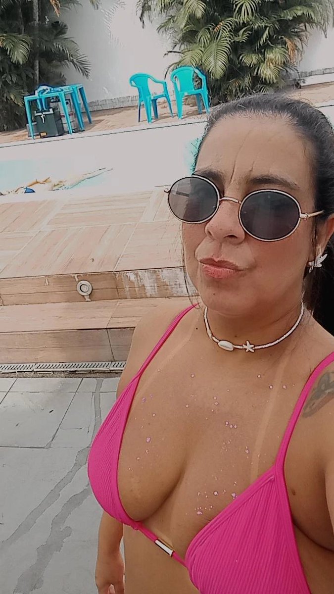 IandraCarla4's tweet photo. Carnaval né 🎉 https://t.co/i4XWOjIPwd