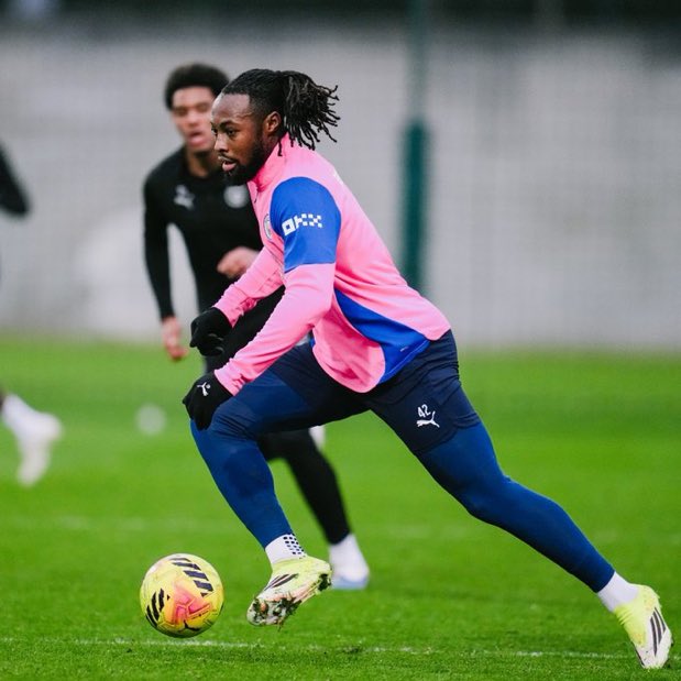 Semenyo during today’s training session🩵