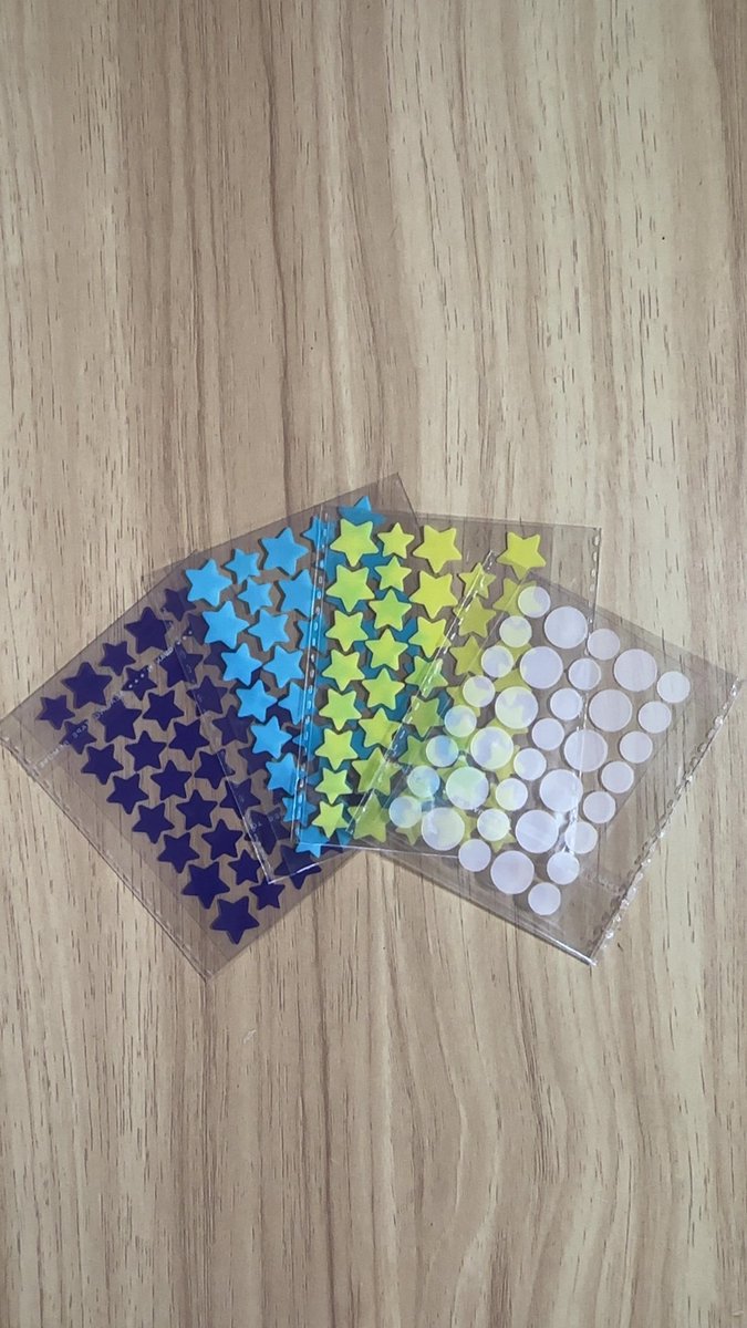 Pimple patches available in the displayed colors
Price: N1,000 each
Send a dm to place your order
 
#Pimplepatch #AcnePatch #skincare