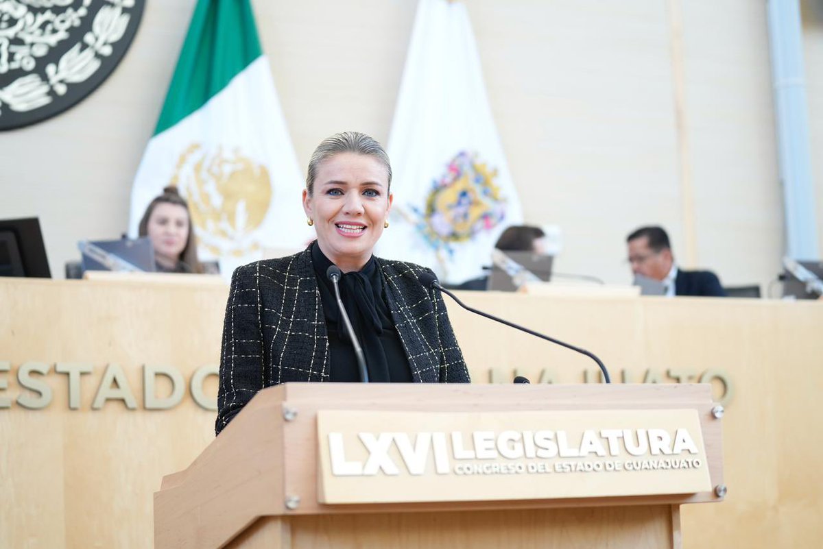 👩🏻‍⚕️👨🏽‍⚕️ Reconocemos al personal del sistema estatal de salud.

Su trabajo con la vacunación contra el sarampión, junto a programas de prevención, detección oportuna y atención especializada, demuestra que la salud es prioridad en #Guanajuato.

Gracias por su vocación. 💙