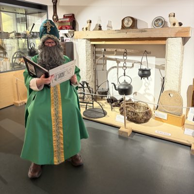 St Patrick tweet media