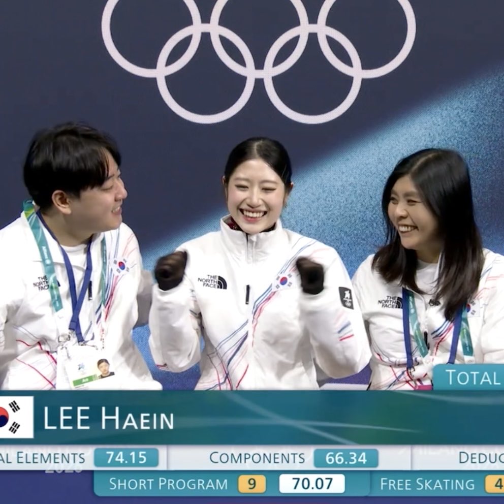 해인이 경기 끝나니까 그동안의 일들이 다 스쳐지나감…
꿈이었던 올림픽 진출에 8위까지 하게 된 거 정말 축하해요😭
이번 올림픽의 행복했던 경험을 가지고 앞으로 해인이의 피겨인생을 더더더 행복하게 보내길 바라 🥹
