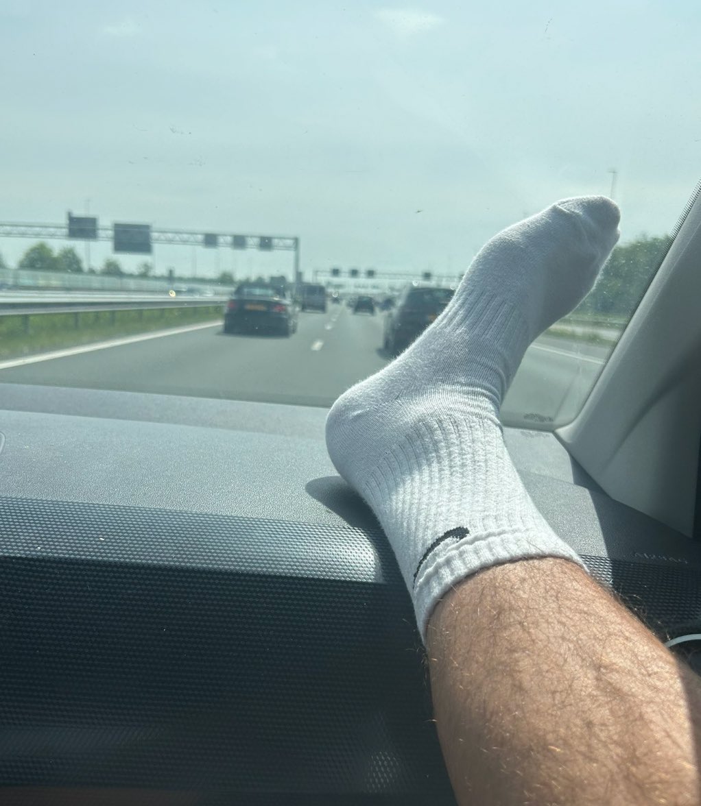 Masterxmk's tweet image. Who wants to be in my rt group, but there are requirements: you must be active (send dm)