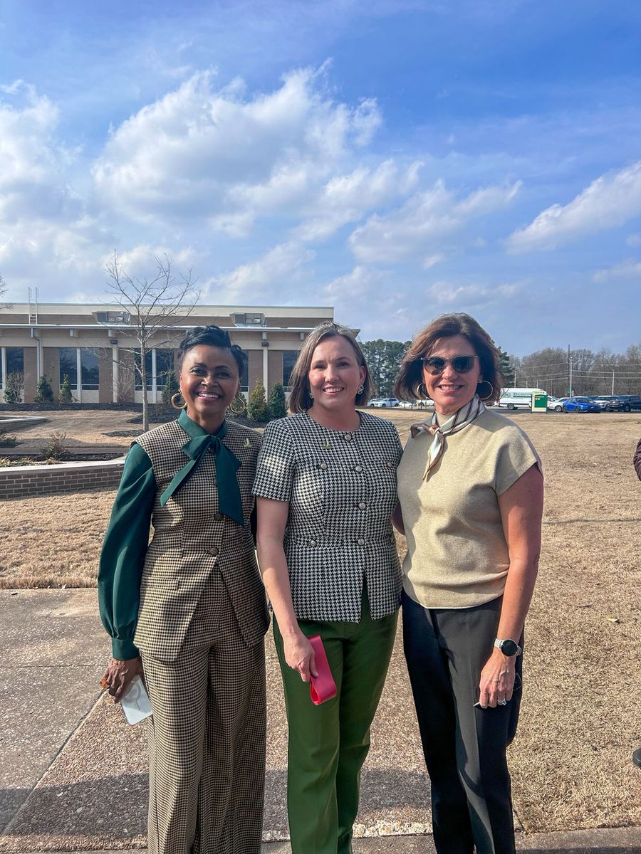 Community Foundation of West Tennessee tweet media