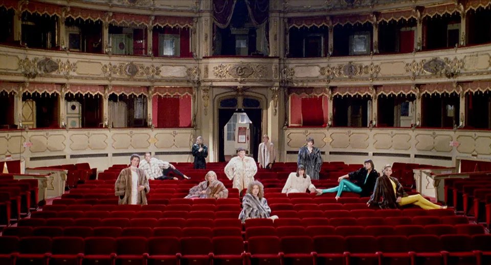 gialloclub's tweet photo. Stills from NOTHING UNDERNEATH / SOTTO IL VESTITO NIENTE (1985). Episode streaming now on https://t.co/i1rrF5Uw4q. https://t.co/8BitEEMoZg
