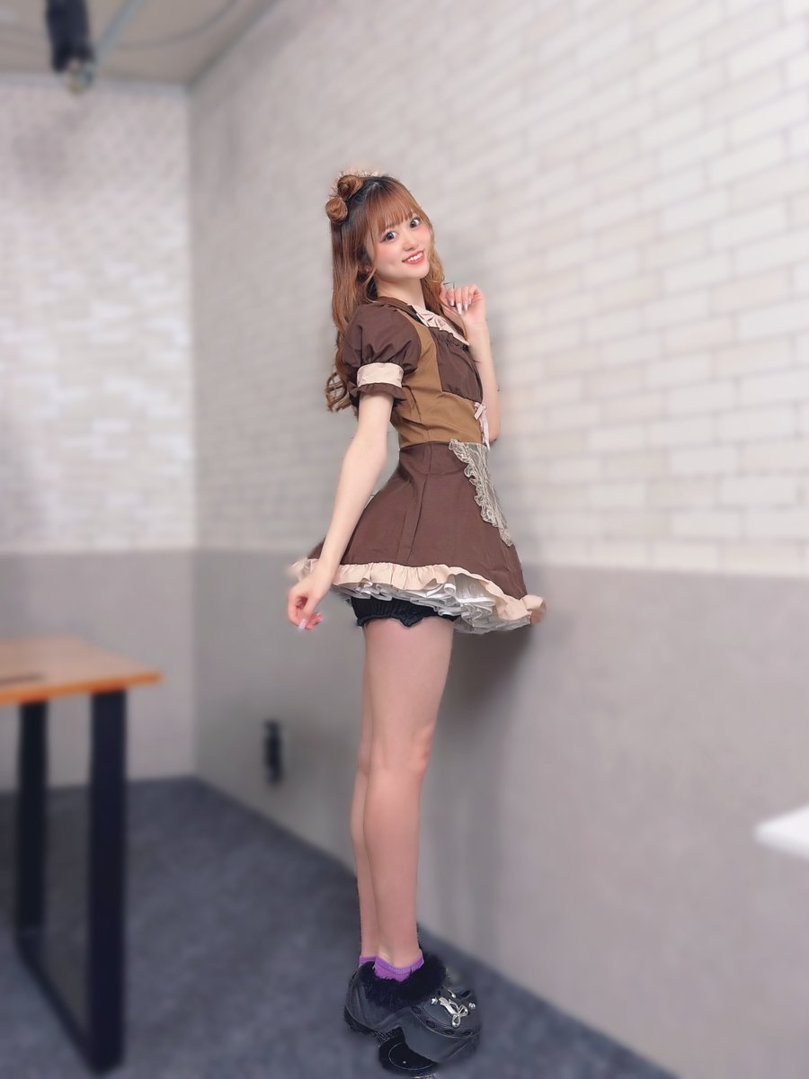 おはなっちゃん🦄🌼🌙

170cmの高身長アイドルは、何を着ても''おぱんちゅうさぎ''になります🥺💛