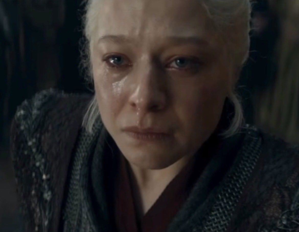 Daenerys Targaryen tweet media