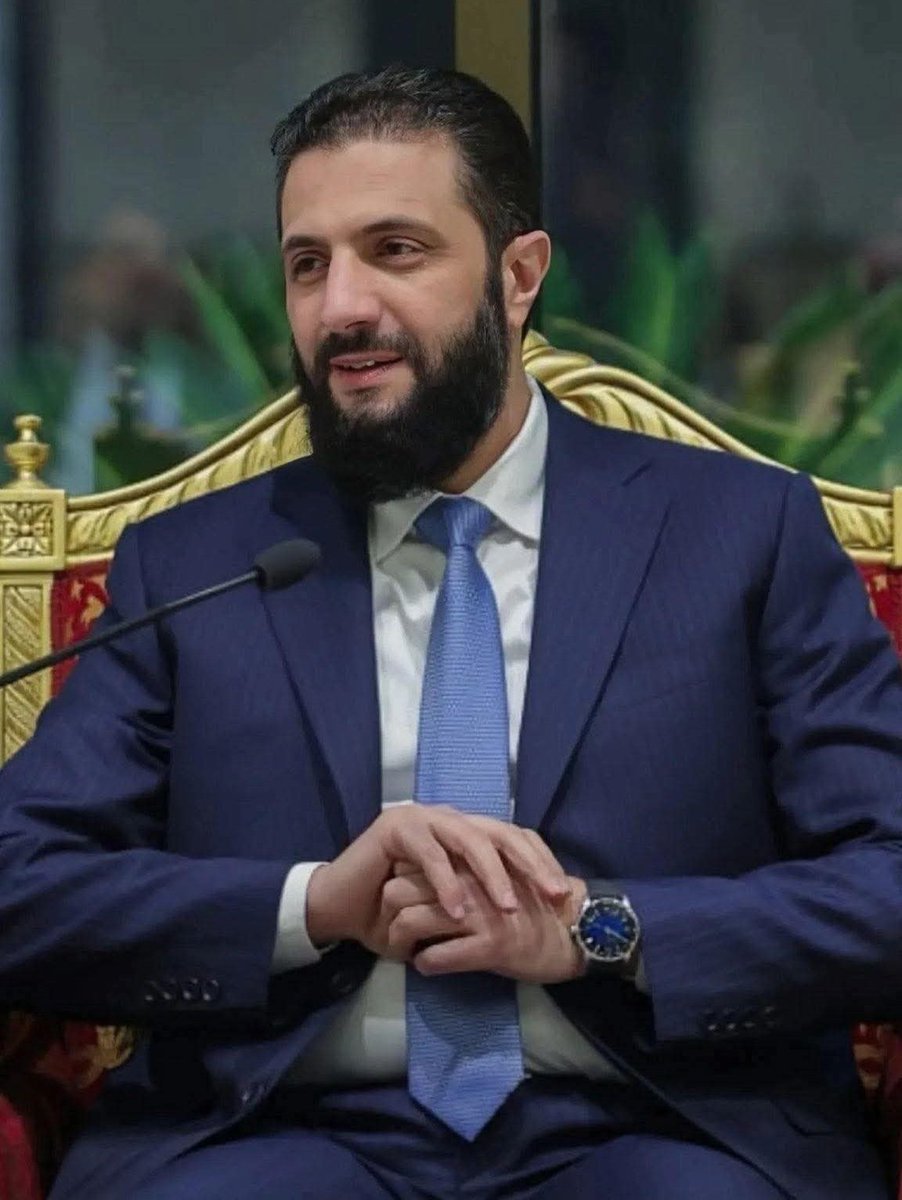 اوصف هذا الرجل بكلمة