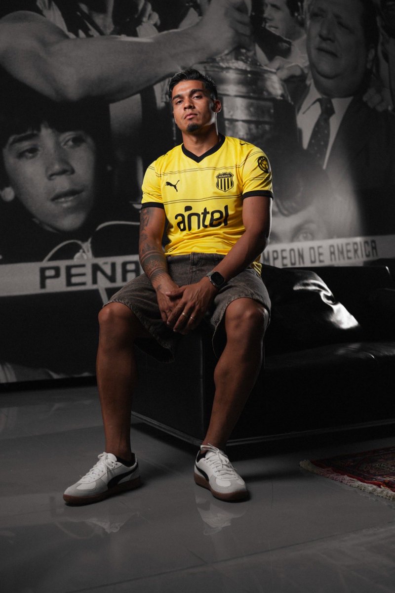 Aguscastro tweet media