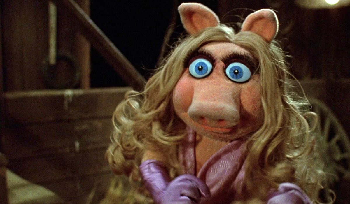 Overheard tweet media