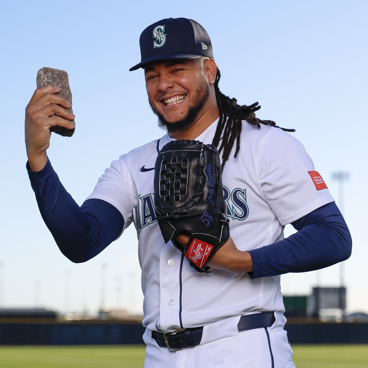 Rock with a rock 🪨💪