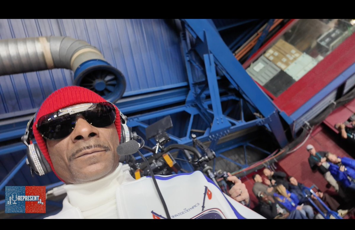 SnoopDogg's tweet image. We bacccc Ep36 !!! #represent. Out later tonite. Tues 4:20pm PST on my YouTube . More B.T.S.  from Milano 💯👊🏿✅🥇🥇🥇youtu.be/ESOeD0doFGw?si…