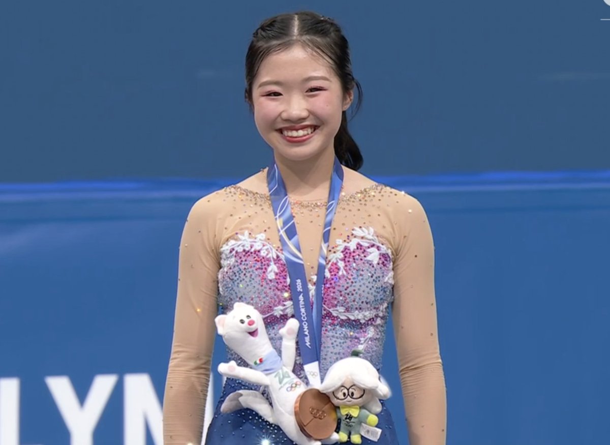JUST AMI NAKAI MAKING HER SENIOR DEBUT AT 17 YEARS OLD AND WINNING AN OLYMPIC BRONZE MEDAL