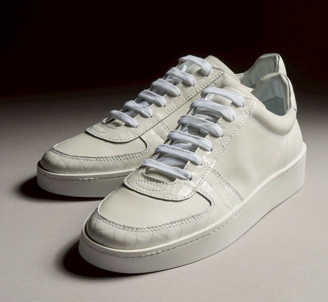 戸賀敬城 tweet media