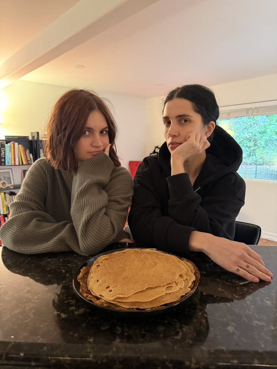 Nadya Tolokonnikova tweet media