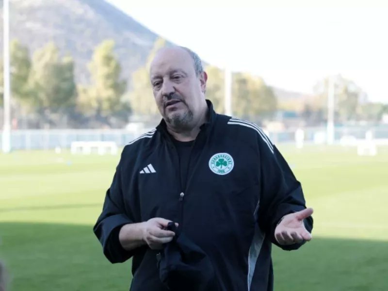 Orca2G's tweet photo. #paofc Επι εποχης Αλαφούζου έχουν περάσει ότι λογης προπονητές φαντάζεσαι ,παραμυθάδες, Μυρωδιάδες, λαμόγια, ημίτρελοι .. Ε .. αυτός .. είναι εκτός συναγωνισμού https://t.co/ICcpft5sAP