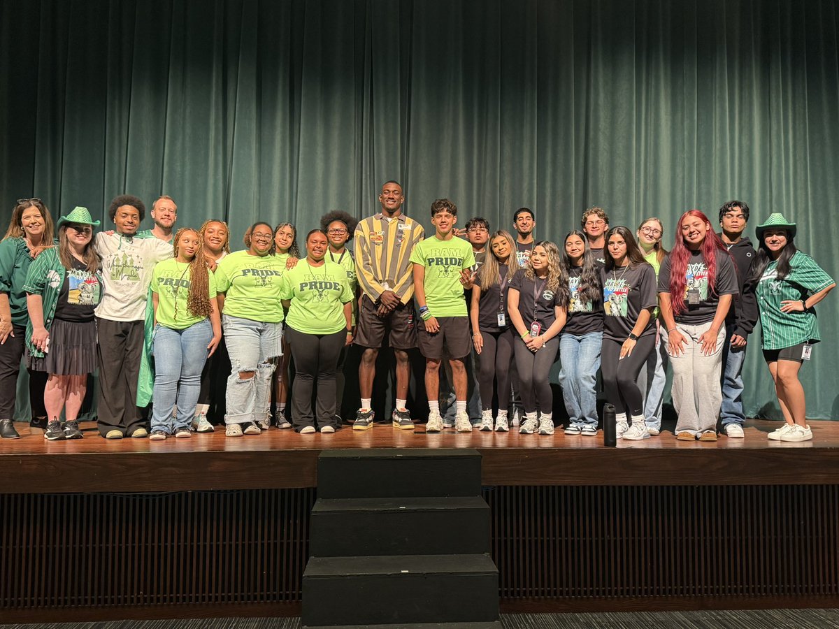 Lizzie Herring tweet media