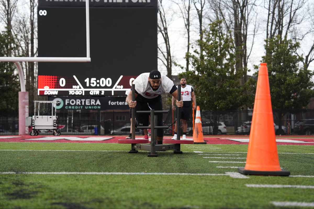 Austin Peay Football tweet media