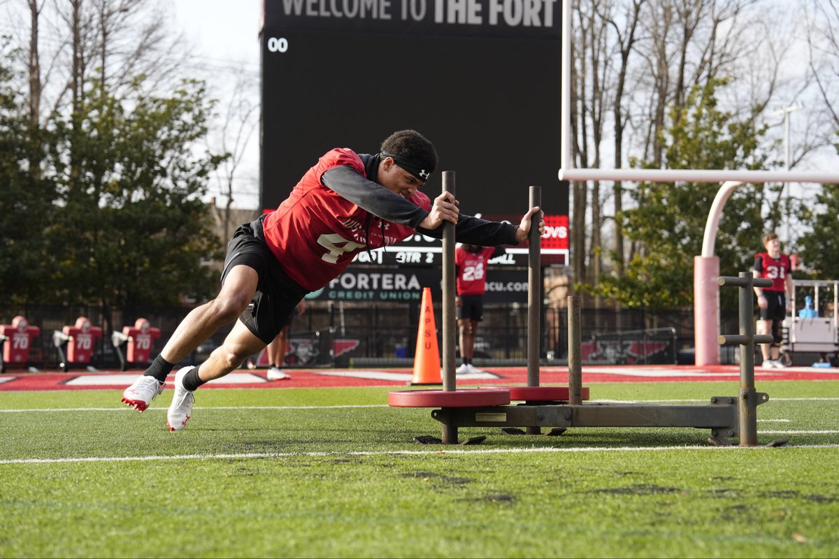 Austin Peay Football tweet media