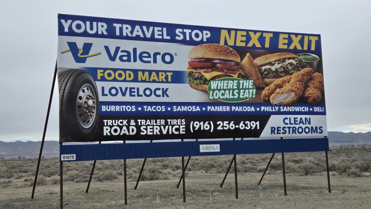 Business Spotlight: Lovelock Food Mart &amp; Valero is more than just a gas station and convenience store. Locals love it for its wide variety of fresh, hot food options, lunch specials, clean restrooms, and more. facebook.com/lovelock.foodm… arenaoa.com/gallery