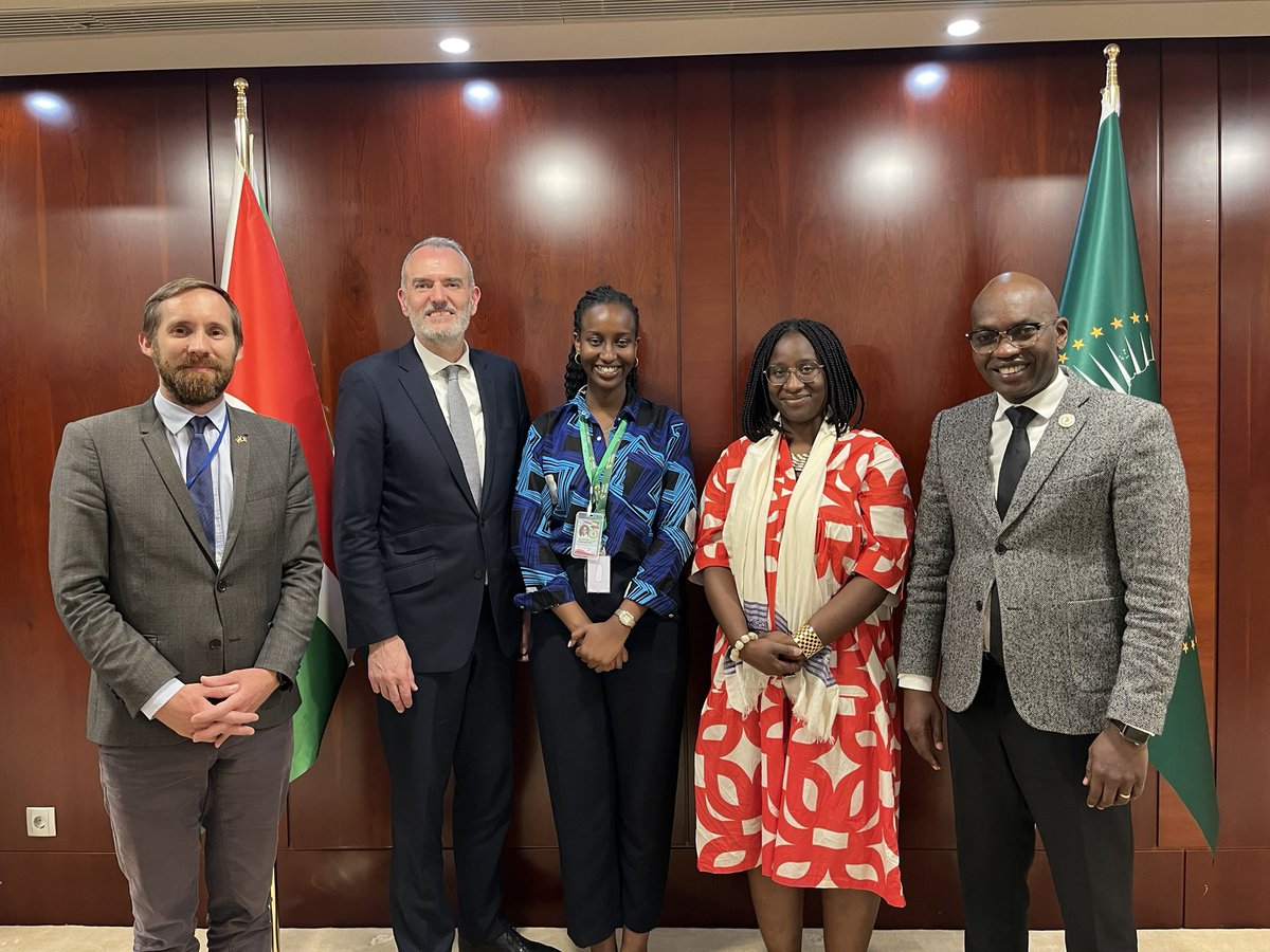 Emmanuel Cohet tweet media