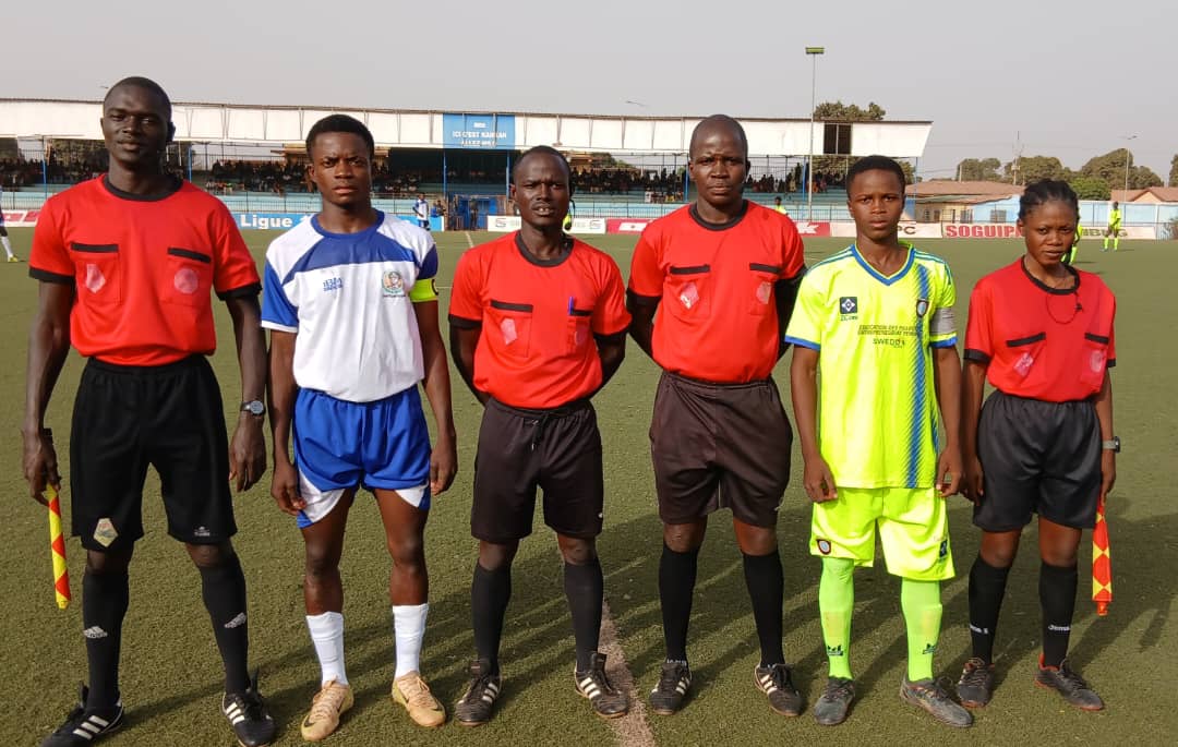 ldinatale14's tweet photo. Tournoi Inter-Établissements KK – 2e Journée
Lycée Mariam Ngouaby 9 – 1 Collège Madina Coura
 Maître Dinatale Orsato 
Grâce à Dieu, on tient bon. Merci aux grands maîtres pour la confiance  CA, CRA/K et CDA/K.
Le Travail Continue .👉 “On to the next.” https://t.co/efYBQbyF6s
