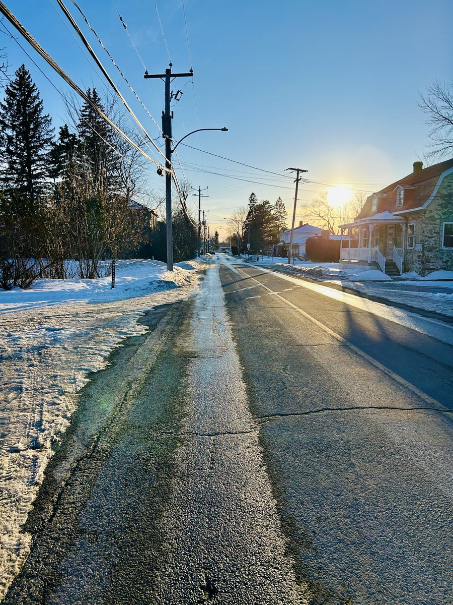 xqReaper tweet media