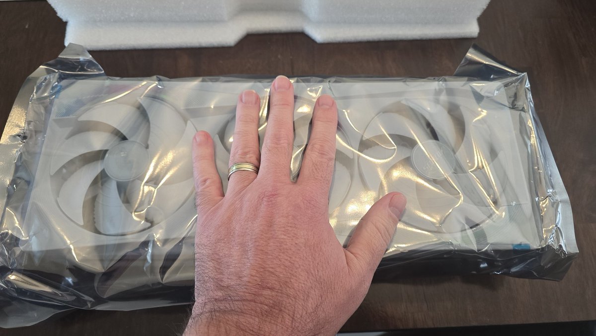 Chris Madsen tweet media