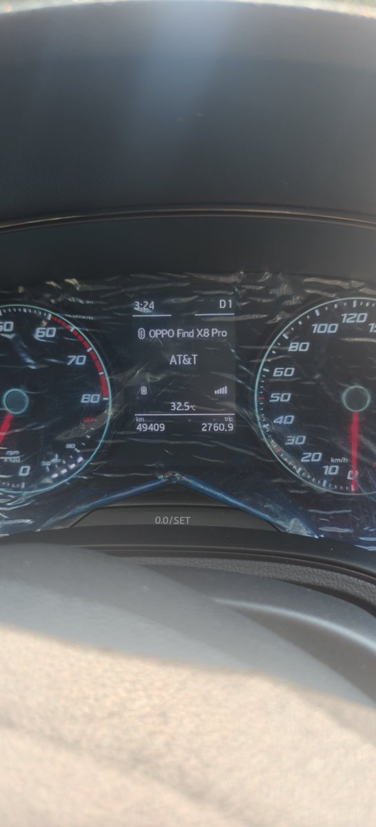 noredith vences tweet media