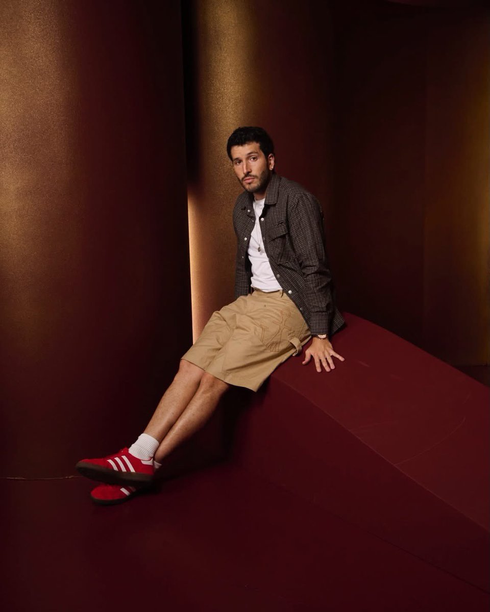 Llegó el día 

Hoy nuestro pedazo de sol vuelve a los escenarios de <a href="/premiolonuestro/">Premio Lo Nuestro</a> 

Vamos a apoyarlo con la frase 

YATRA EN PREMIO LO NUESTRO