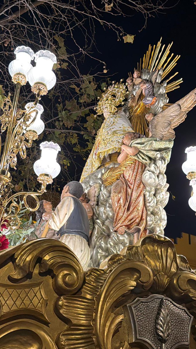 Festes de València tweet media