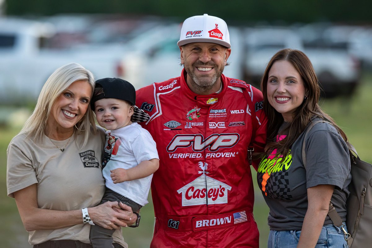 Brian Brown tweet media