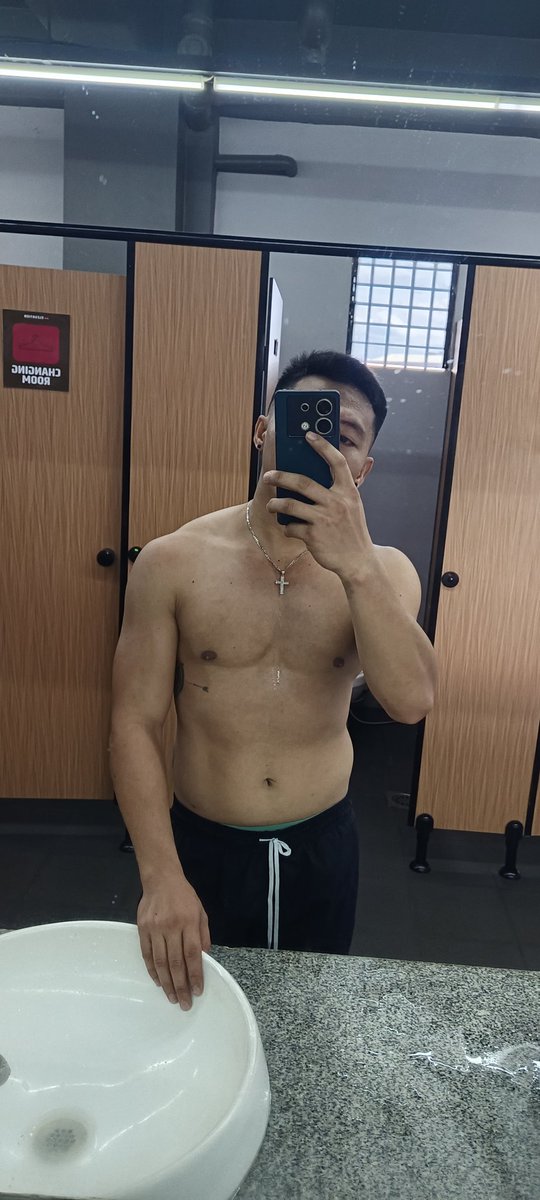 maccoy masahista tweet media