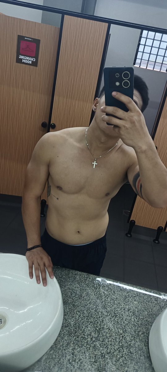 maccoy masahista tweet media