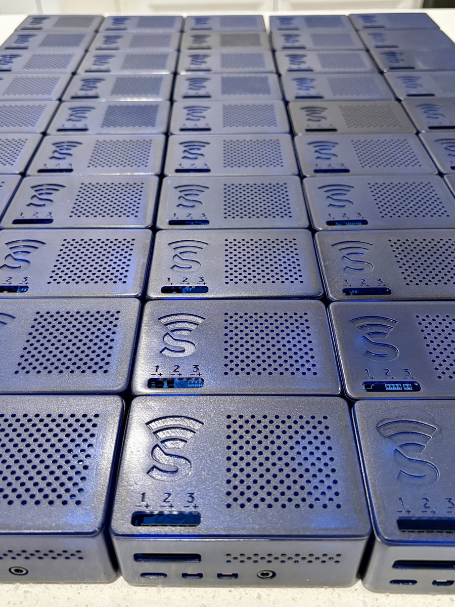 danielmitchell's tweet image. fifty nifty Sense MFG devices heading to customers today… our biggest production week yet! 

these blue boxes are bringing machine intelligence, vibration/power monitoring, and runtime analytics to the shop floor

on all their machines - agnostic of make, model, or vintage 🛜