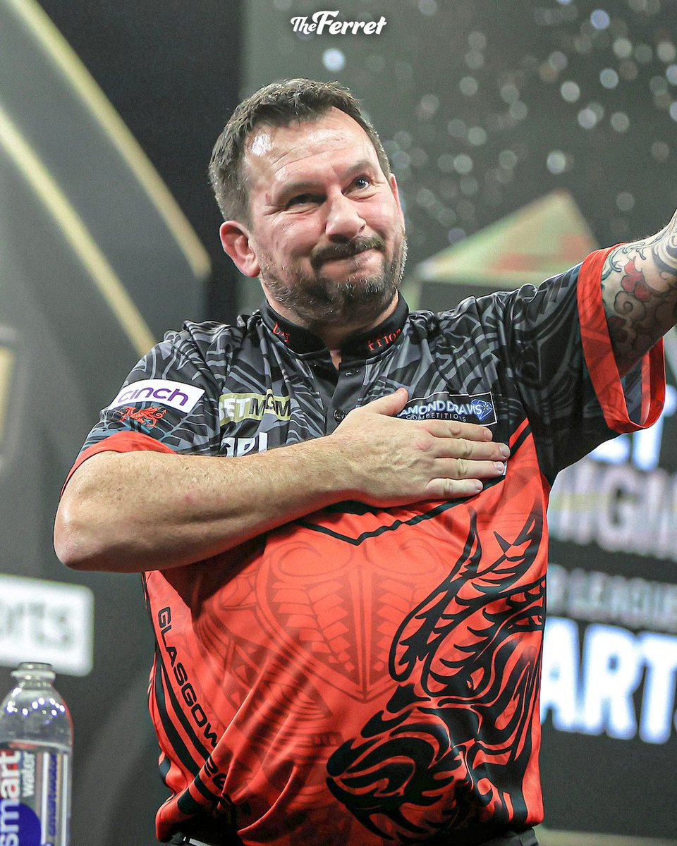 Jonny Clayton tweet media